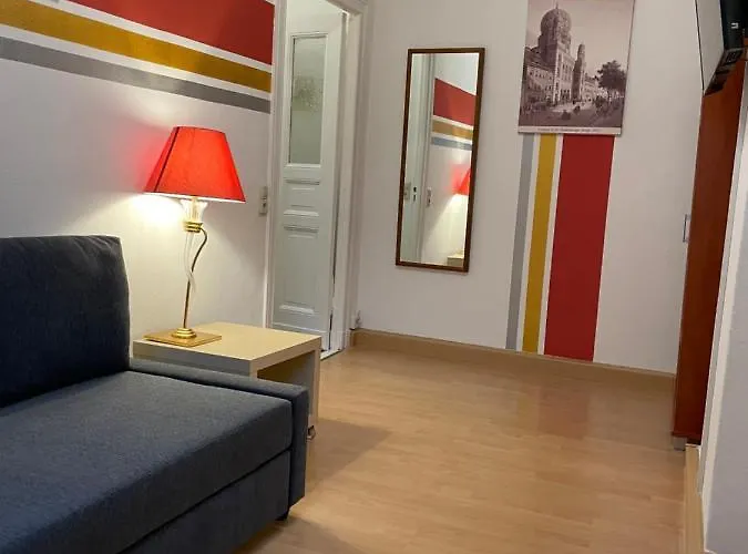 库弗斯藤达姆斯普瑞维特兹酒店 酒店