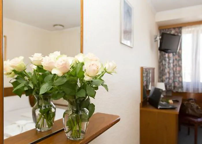 库弗斯藤达姆斯普瑞维特兹酒店 柏林