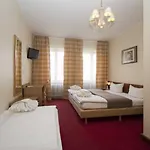 シュプリーヴィッツ アム クアフュルステンダム ベルリン