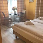 シュプリーヴィッツ アム クアフュルステンダム ホテル 3*