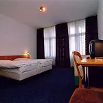 シュプリーヴィッツ アム クアフュルステンダム ホテル