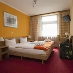 シュプリーヴィッツ アム クアフュルステンダム ホテル 3*