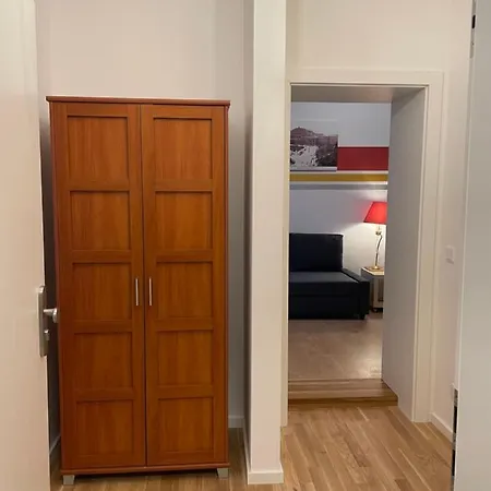 Отель Spreewitz Am Kurfuerstendamm 3*