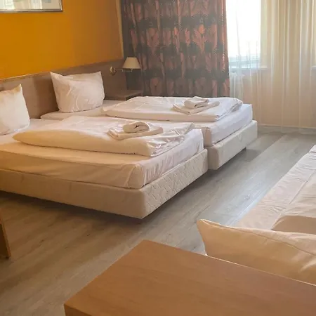 Spreewitz Am Kurfuerstendamm Отель Берлин