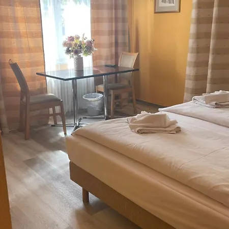 Spreewitz Am Kurfuerstendamm Отель 3*