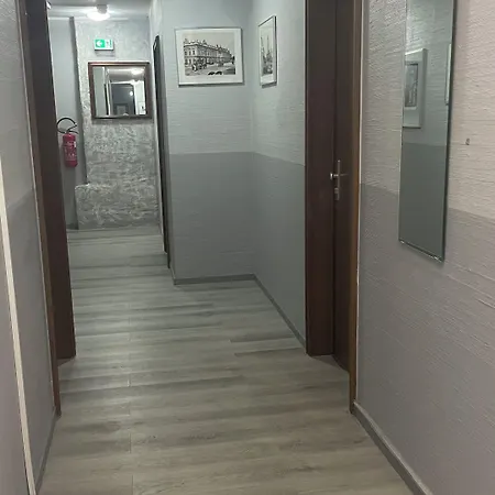 Отель Spreewitz Am Kurfuerstendamm 3*