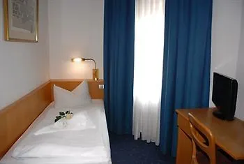 Отель Spreewitz Am Kurfuerstendamm Берлин